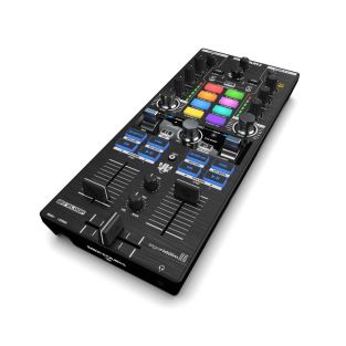 Reloop Mixtour pro Portable 4 deck all-in-one DJ controller